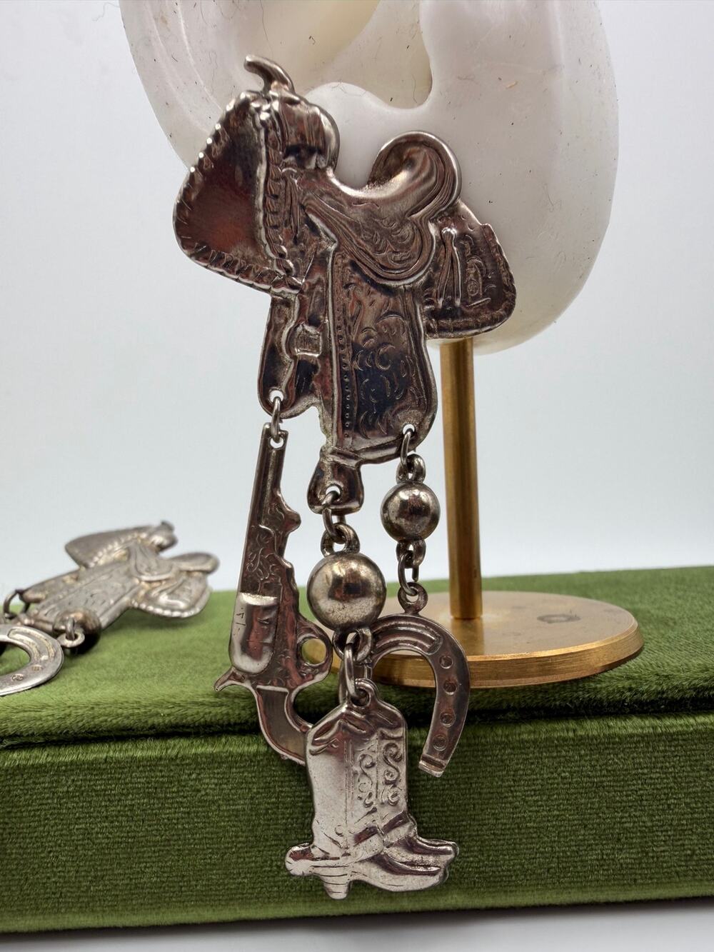 Vintage Cowboy Rodeo Saddle Boots Gun Hat Dangle earrings jade stones